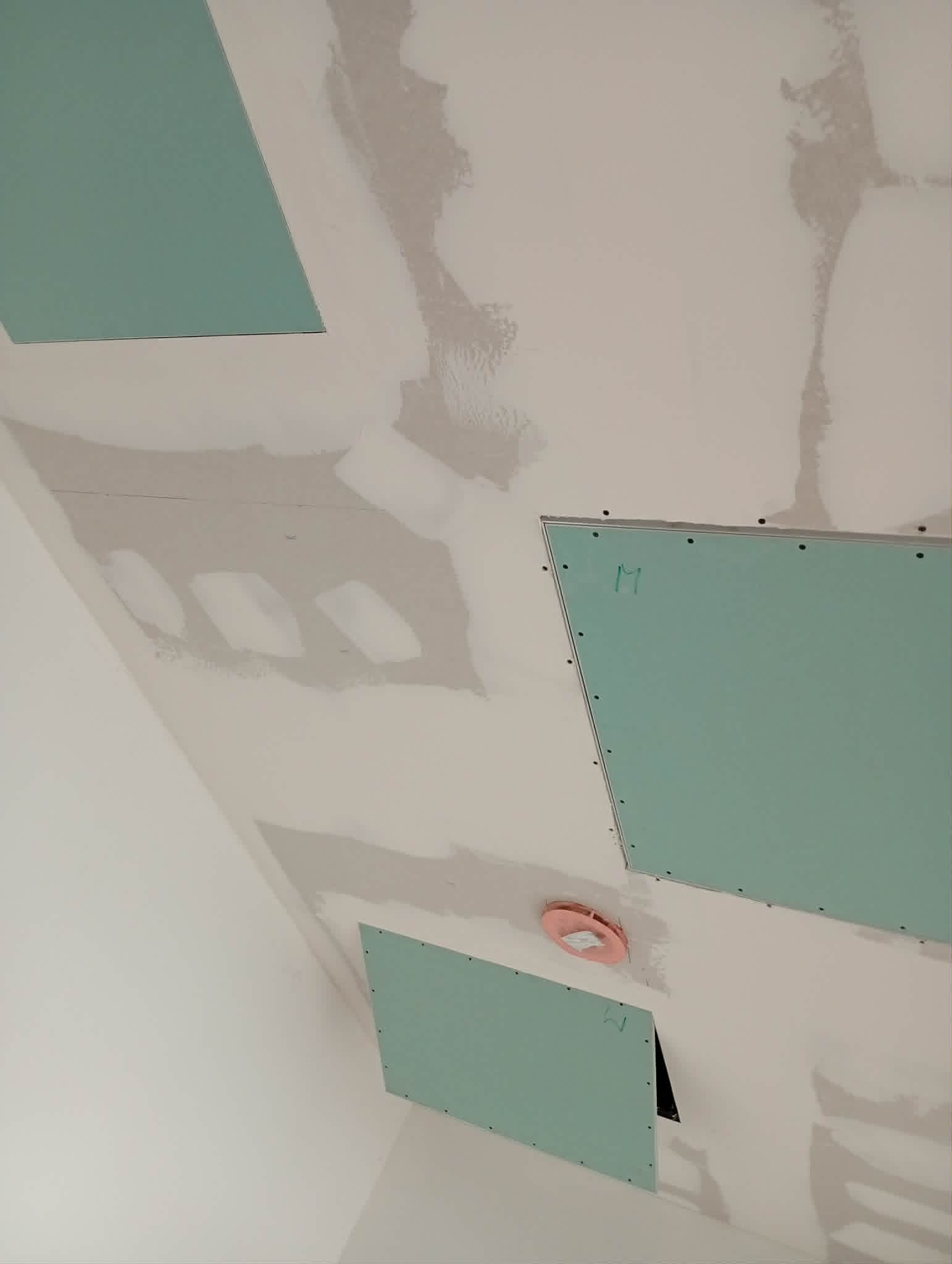 Sádrokartonový podhled Knauf – detail
